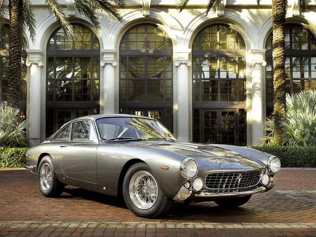 Ferrari Lusso